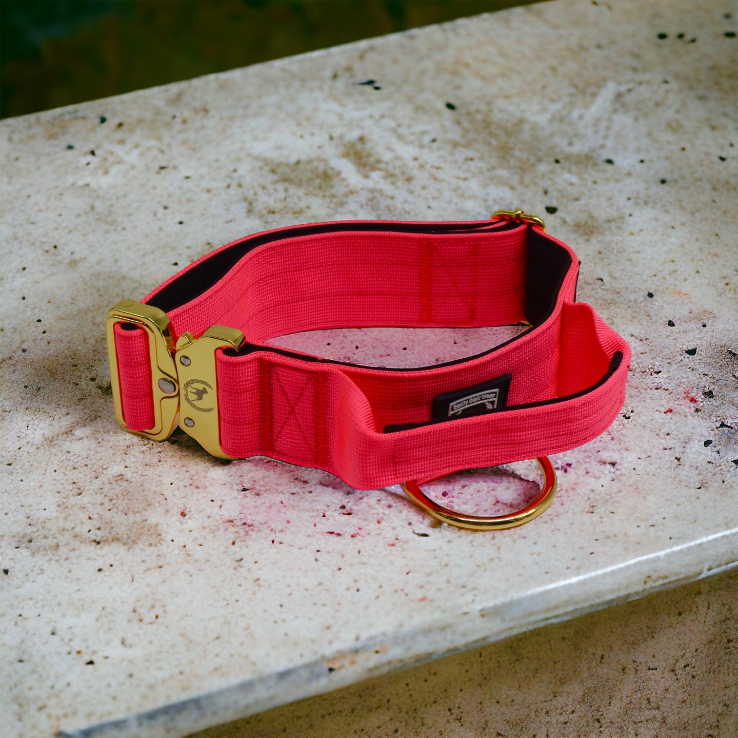 Combat Collar I neonpink -gold