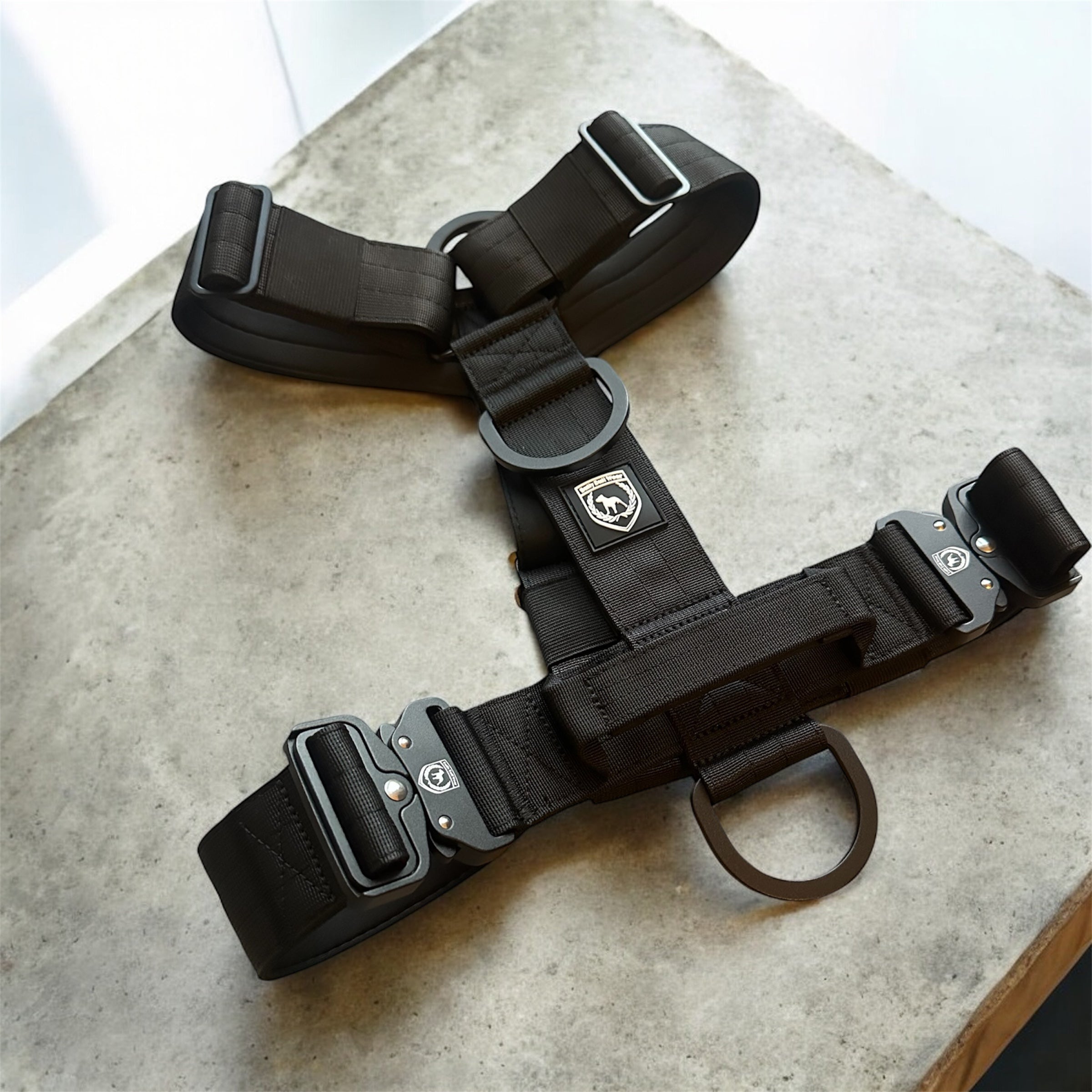 Shape Geschirr | pure black